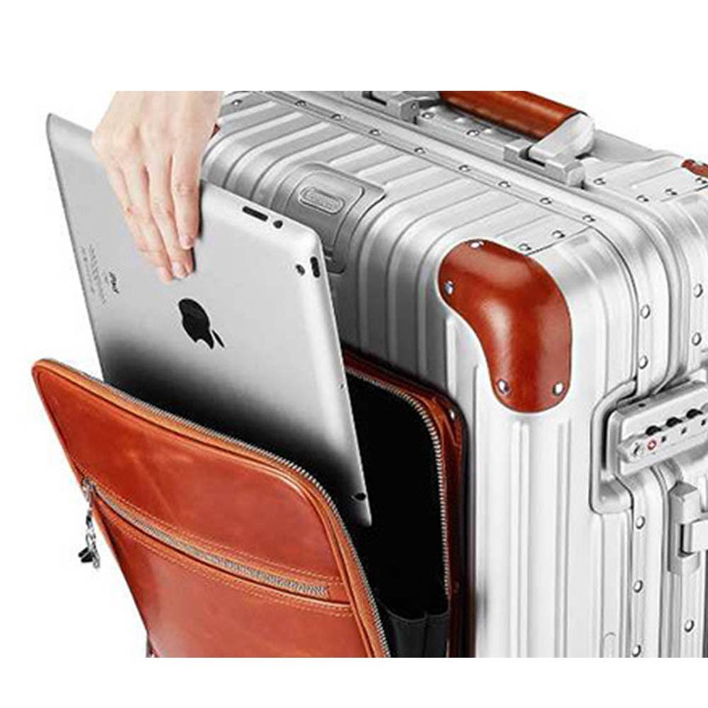 TS-003 open leather front pocket showing its zipper beside the separate main-case latch